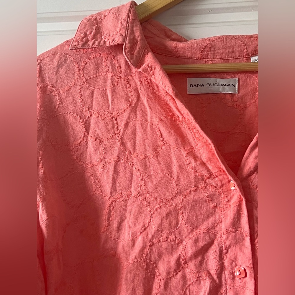 NWOT Dana Buchman Linen Coral Button-Down Shirt W/Embroidery. Size 6/S. - Picture 7 of 15